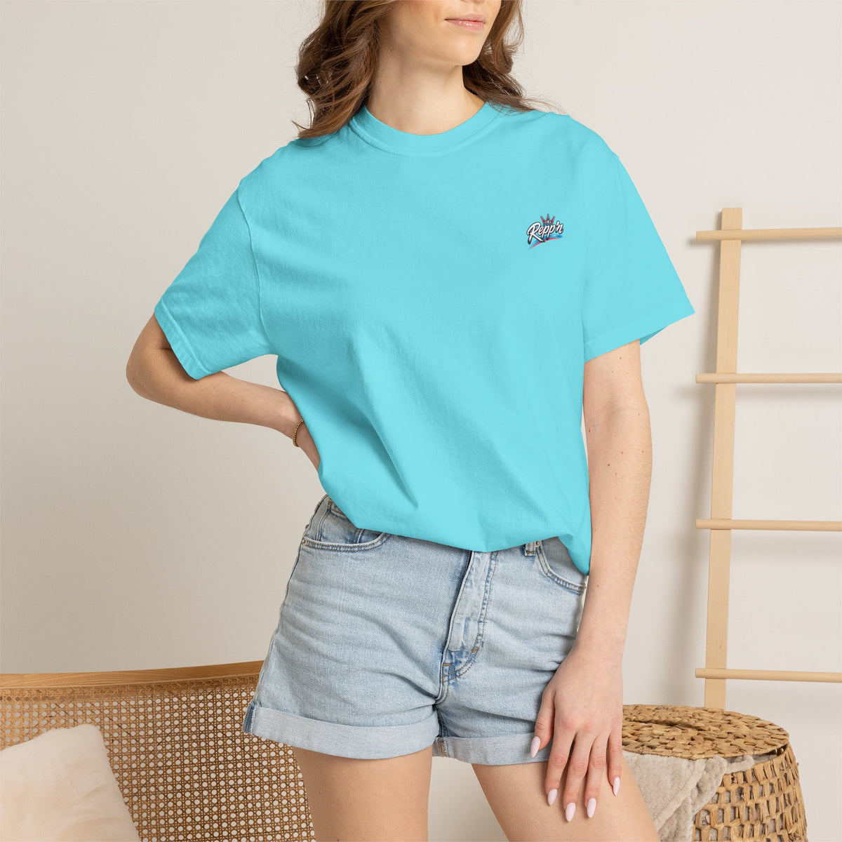 Repp'n Miami Sunset Skyline T-shirt | Retro Palm Beach City Tee