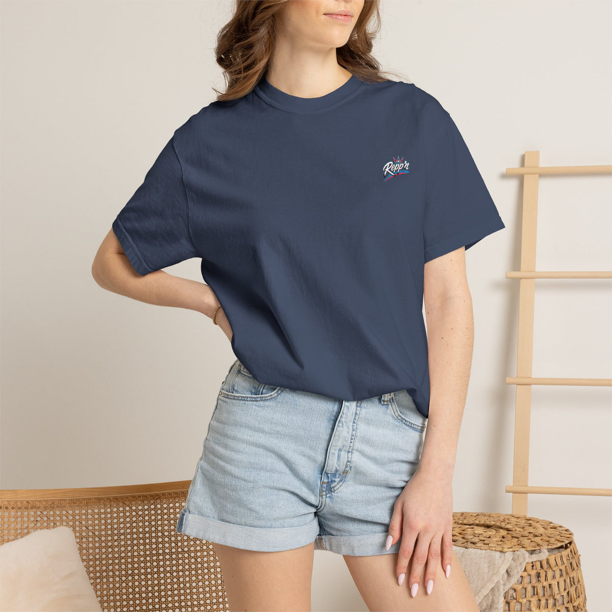 Repp'n Miami Sunset Skyline T-shirt | Retro Palm Beach City Tee